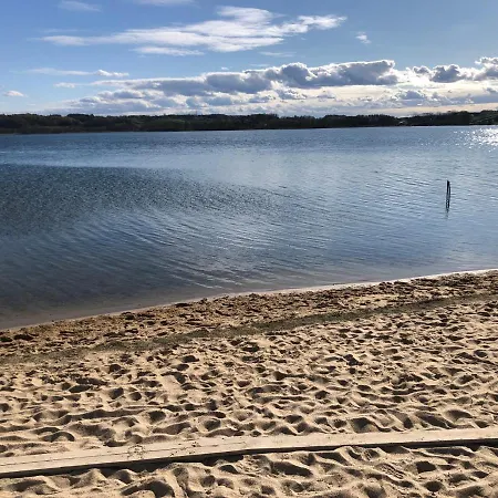 Domki I Apartamenty Wir Na Kaszubach 3* Хмельно