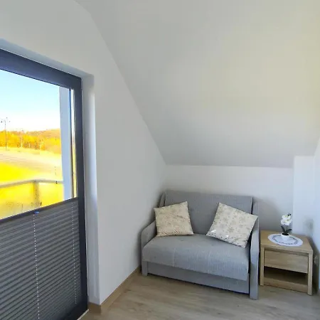 Гостевой дом Domki I Apartamenty Wir Na Kaszubach Хмельно