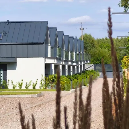 Domki I Apartamenty Wir Na Kaszubach Гостевой дом