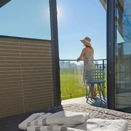 Domki I Apartamenty Wir Na Kaszubach 3*