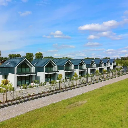 Domki I Apartamenty Wir Na Kaszubach Хмельно