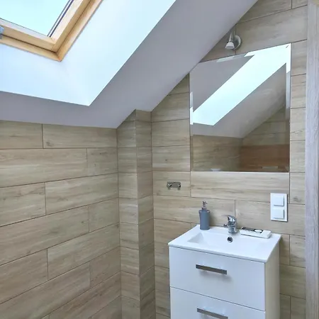 Domki I Apartamenty Wir Na Kaszubach Гостевой дом