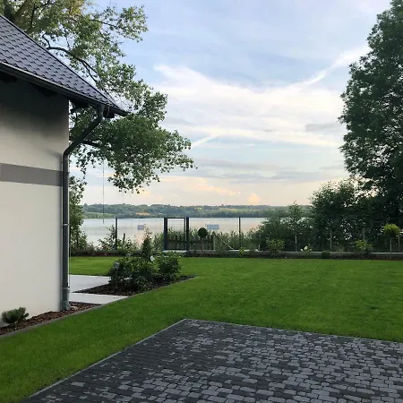 Гостевой дом Domki I Apartamenty Wir Na Kaszubach Хмельно
